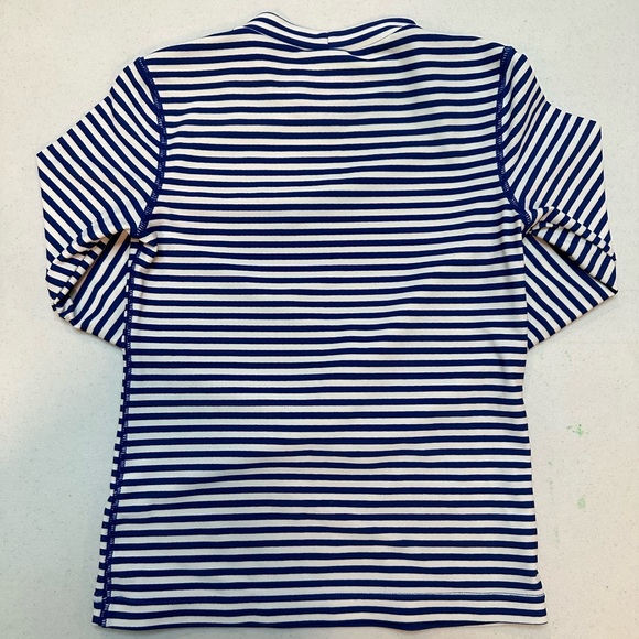 Vineyard Vines Girl’s Rashguard size 4/5 - Picture 2 of 4